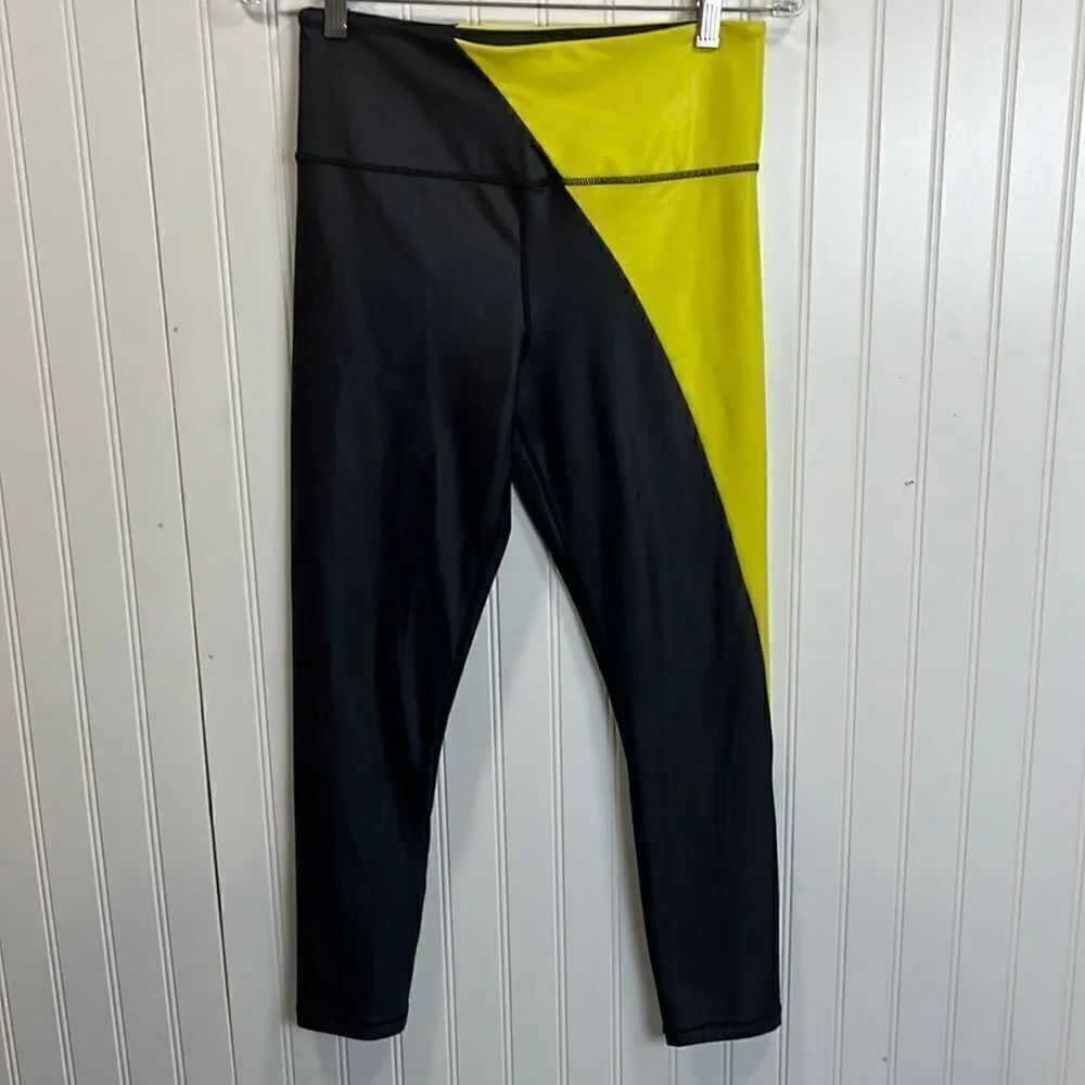 Zyia Active light n tight neon yellow and metallic black leggings